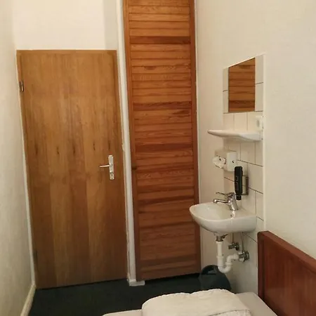Hotel-pension Adamshof 2* Berlín