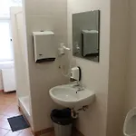 בית הארחה Hotel-pension Adamshof 2*