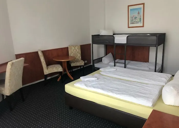 아담쇼프 게스트하우스