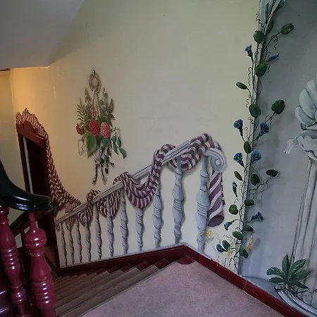 Hotel-pension Adamshof 2* ברלין