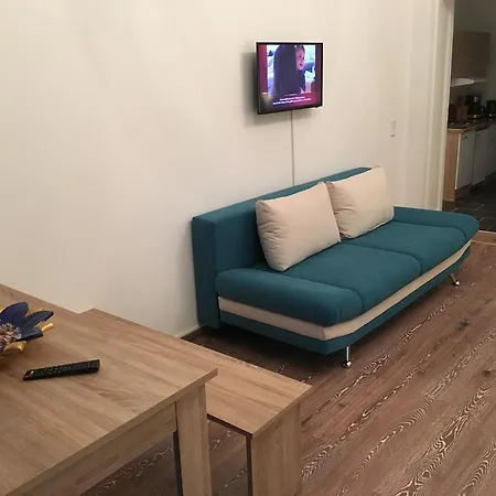 Hotel-pension Adamshof ברלין