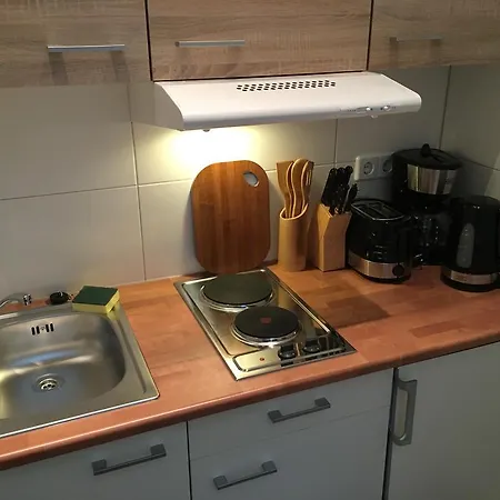 בית הארחה Hotel-pension Adamshof ברלין